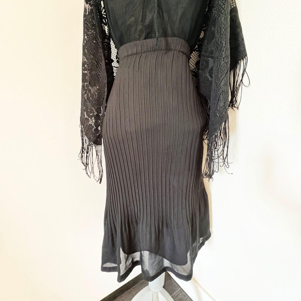 Allison Taylor Black Pleated Midi Skirt, 100% Polyester, Size M, Fully Lined - Picture 3 of 7